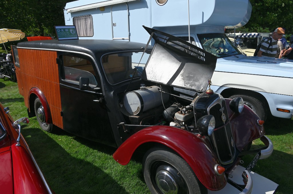 ../Images/Oldtimerdag Sassenheim 2023 034.jpg